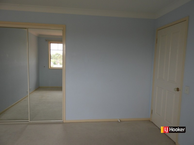 2 Oak Tree Gr, Kellyville NSW 2155