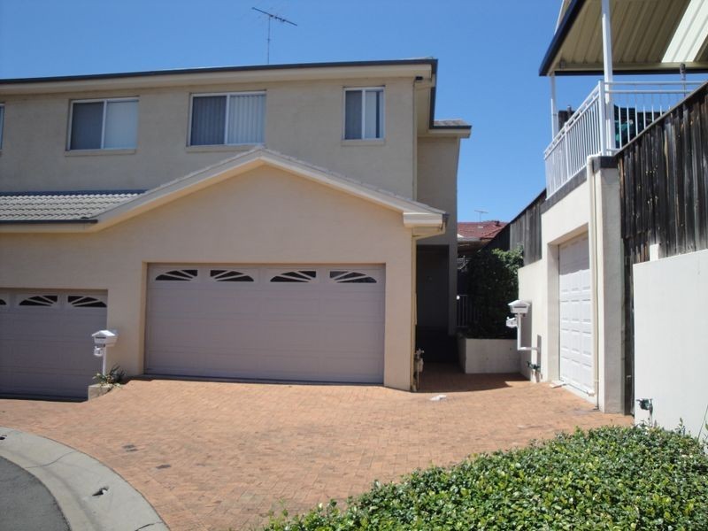 1 Jacqui Circuit, Baulkham Hills NSW 2153