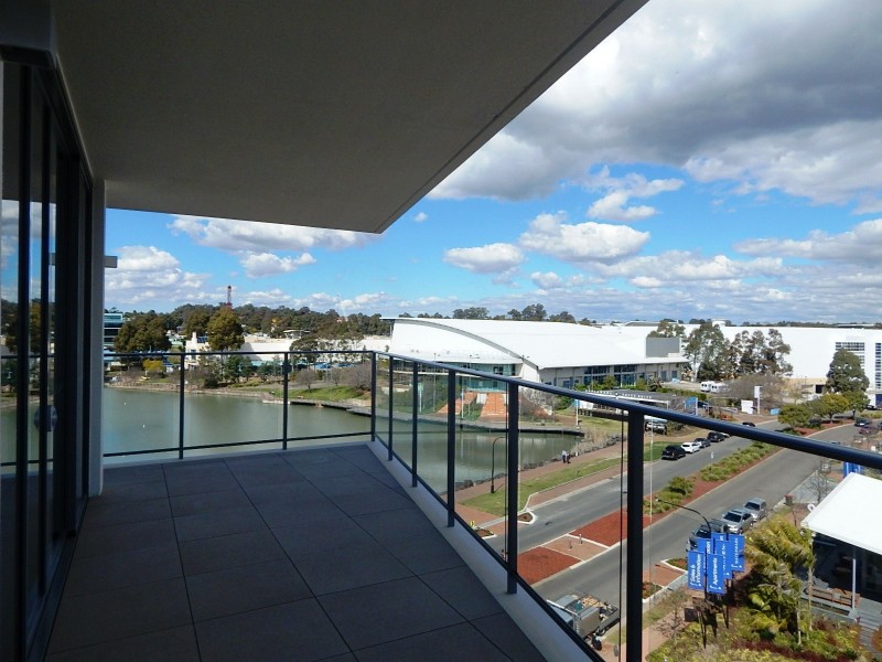 36/38 Solent Cct, Baulkham Hills NSW 2153