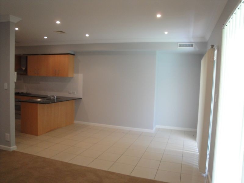 31 Jacqui Circuit, Baulkham Hills NSW 2153
