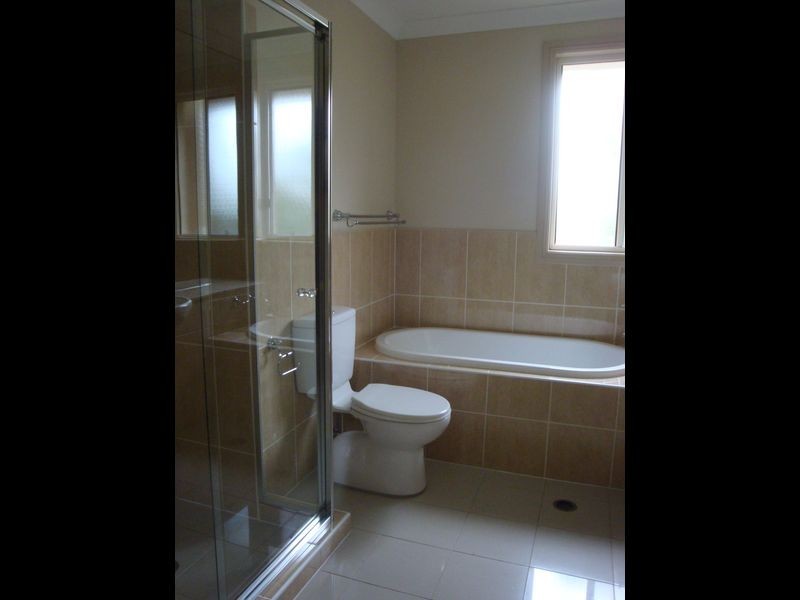 11/11 Harrington Avenue, Castle Hill NSW 2154