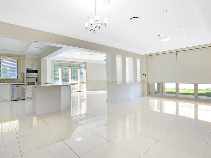 77 Edgewater Drive, Bella Vista NSW 2153