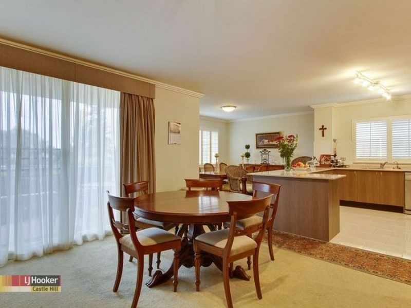 4/240-242 Old Northern Road, Castle Hill NSW 2154