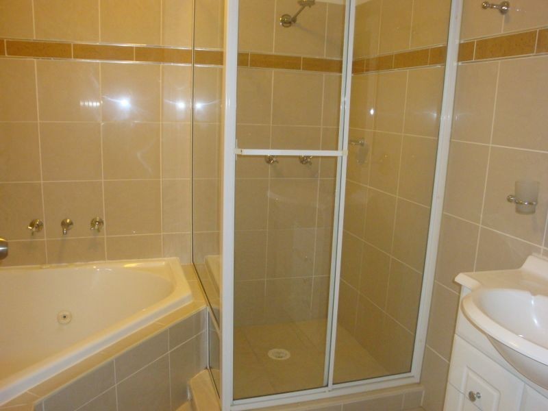 24/1 Cheriton Ave, Castle Hill NSW 2154