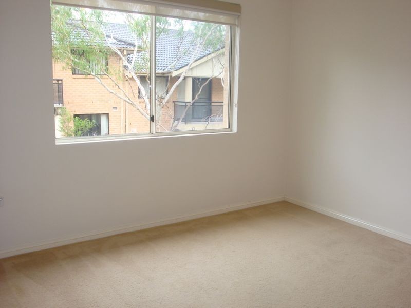 24/1 Cheriton Ave, Castle Hill NSW 2154