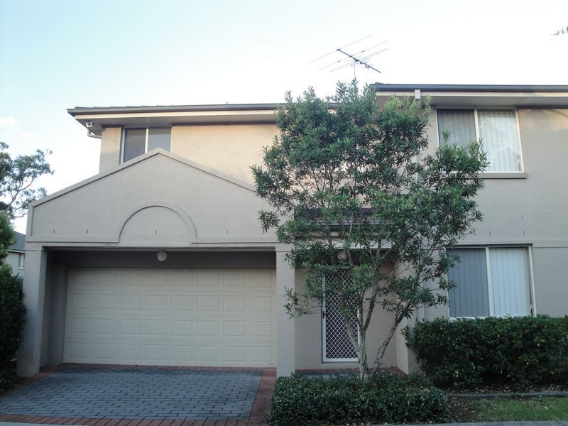 1/11 Harrington Avenue, Castle Hill NSW 2154