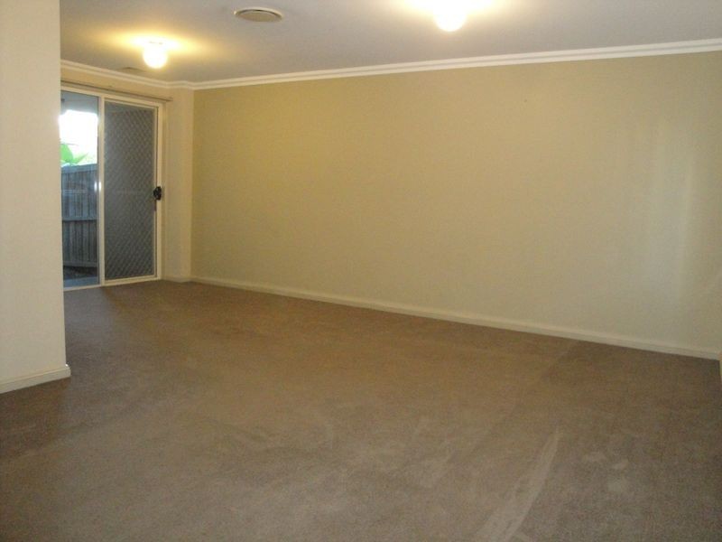 1/11 Harrington Avenue, Castle Hill NSW 2154
