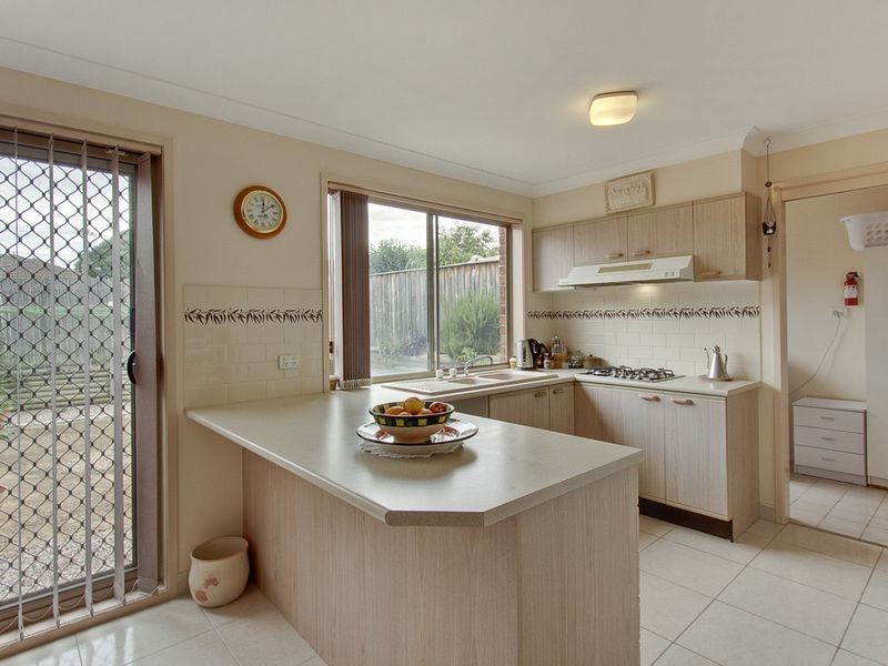 13 Betty Ave, Winston Hills NSW 2153