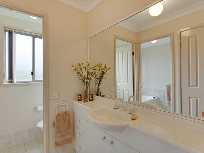 13 Betty Ave, Winston Hills NSW 2153