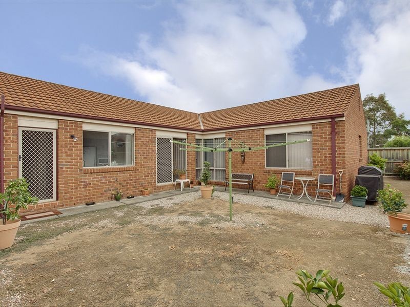 13 Betty Ave, Winston Hills NSW 2153