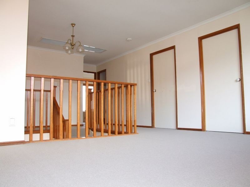 9 Peter Wilson St, Glenwood NSW 2768