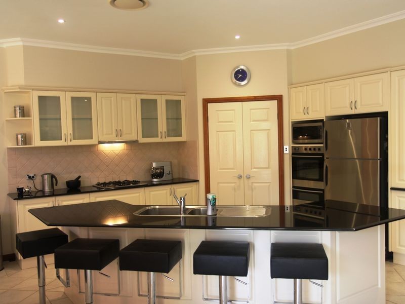 18 Cunningham Pde, Kellyville NSW 2155