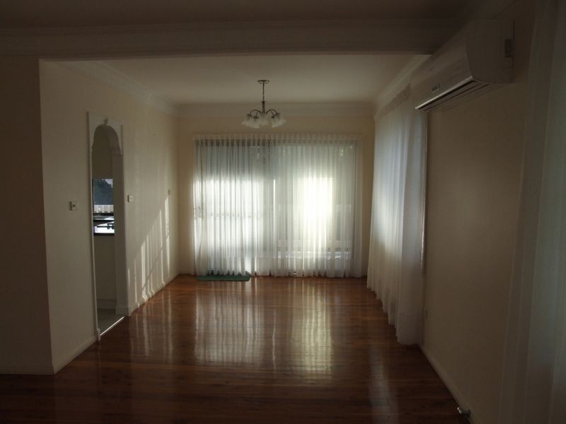 235 Excelsior Ave (East), Castle Hill NSW 2154