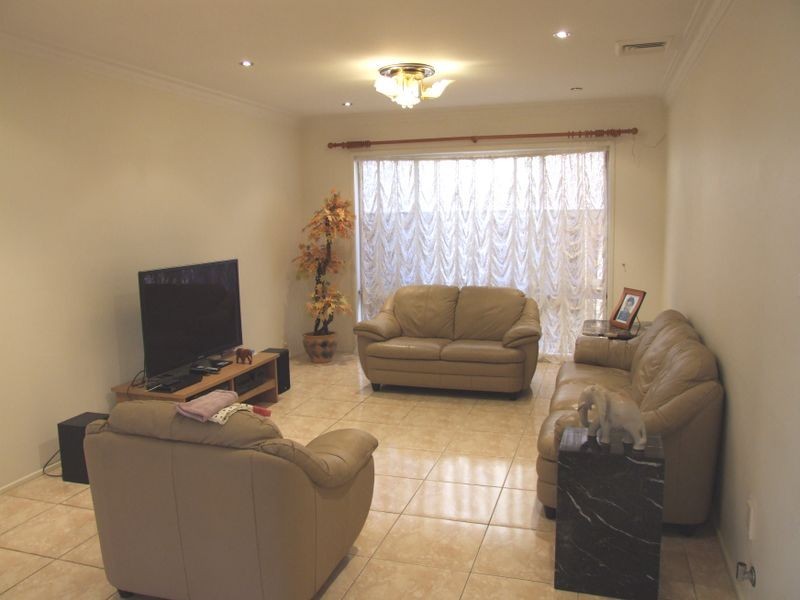 9 Cigolini Place, Kellyville NSW 2155