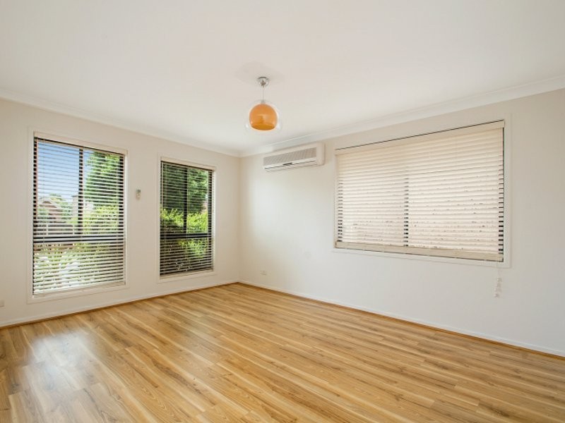11 Myee Cr, Baulkham Hills NSW 2153