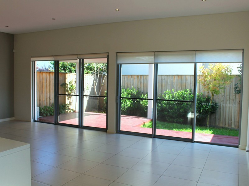 34 Solent Cct, Baulkham Hills NSW 2153