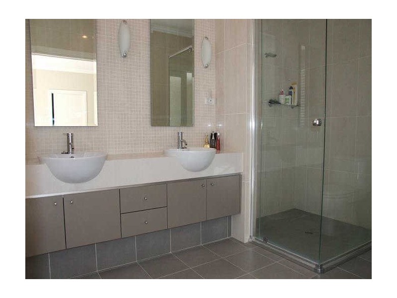 96 Linden Way, Bella Vista NSW 2153