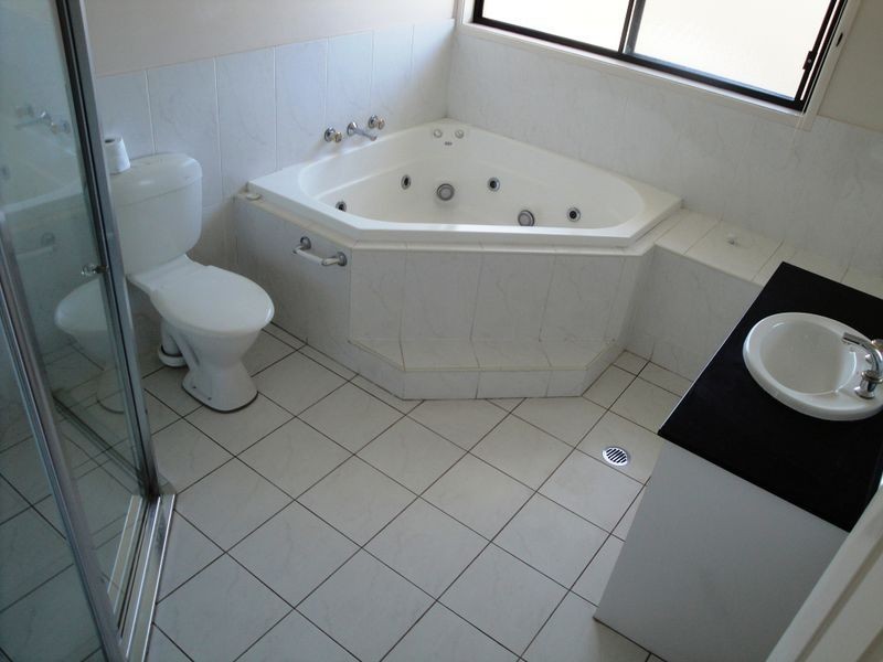 60 Prestige Avenue, Bella Vista NSW 2153