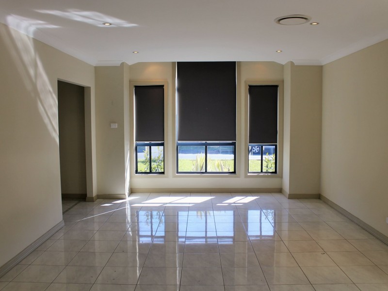 25 Meredith Avenue, Kellyville NSW 2155