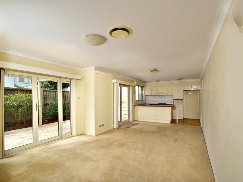 69 Skylark Cct, Bella Vista NSW 2153