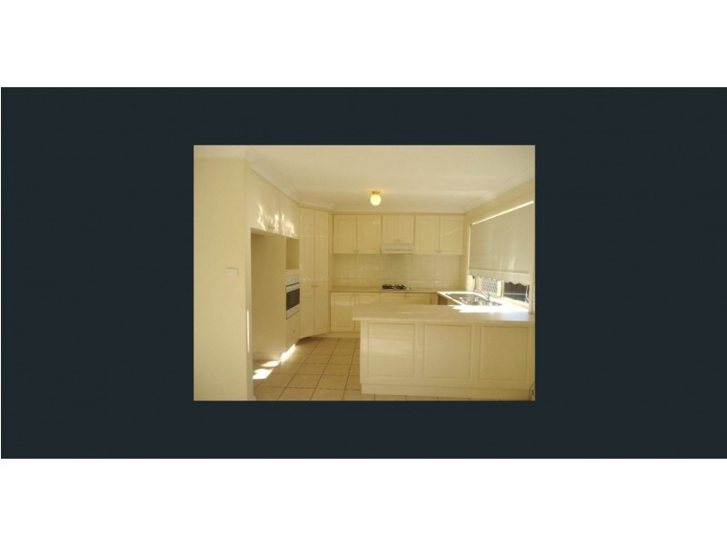 8 Falkirk Court, Kellyville NSW 2155