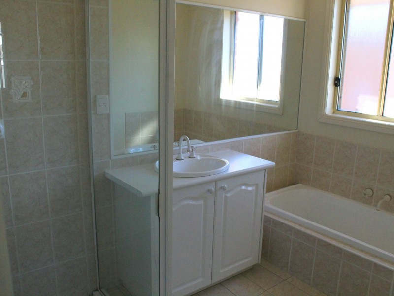 8 Falkirk Court, Kellyville NSW 2155