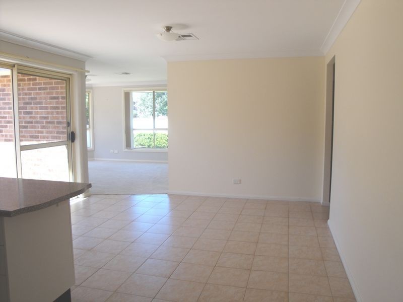 20 Prestige Avenue, Bella Vista NSW 2153