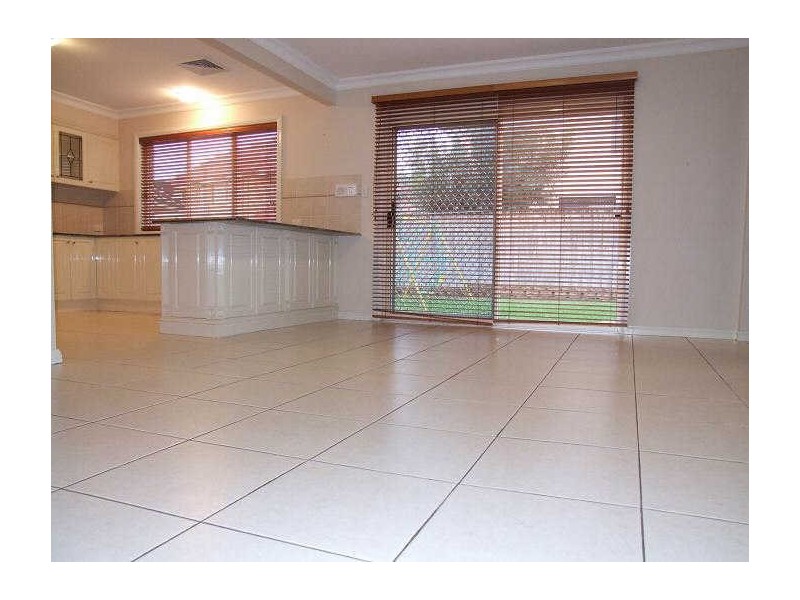 27 Beaumaris Avenue, Castle Hill NSW 2154