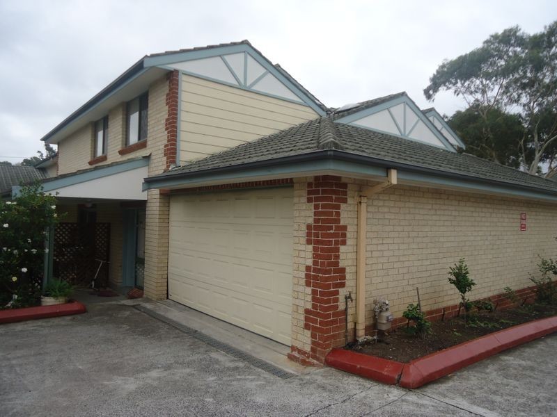 1/11-13 Watkins Road, Baulkham Hills NSW 2153