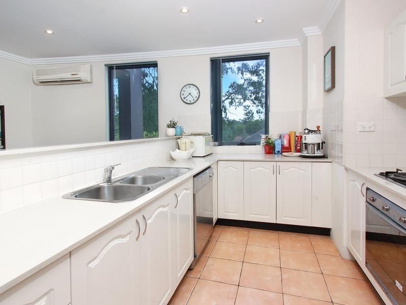 2/44-46 Cecil Ave, Castle Hill NSW 2154