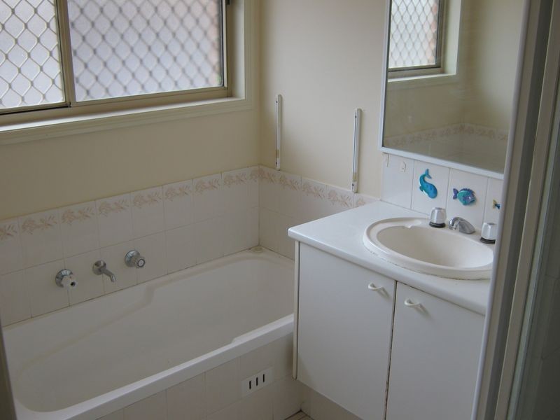 26 Samantha Cr, Glendenning NSW 2761