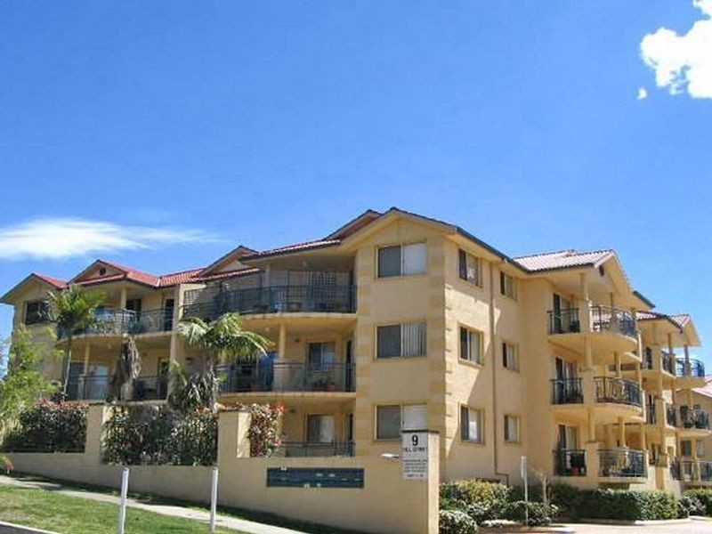 4/9 Hill Street, Baulkham Hills NSW 2153