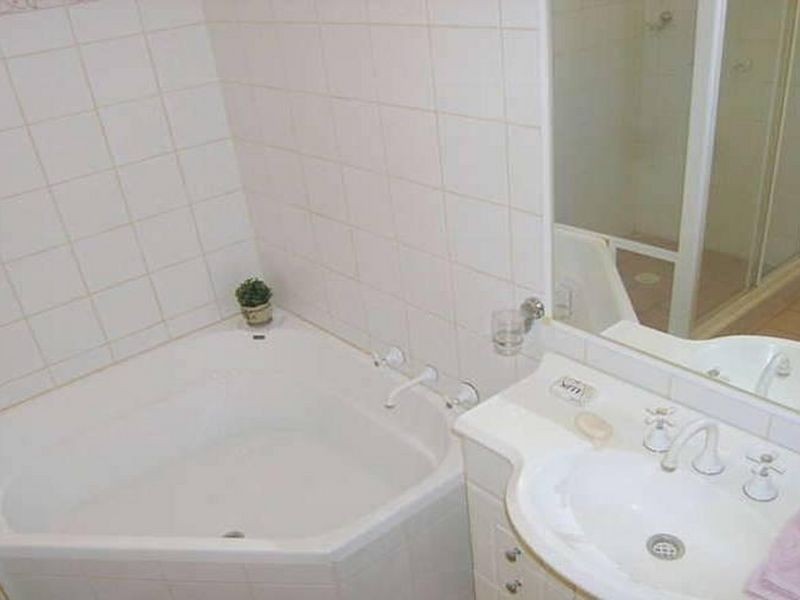 4/9 Hill Street, Baulkham Hills NSW 2153