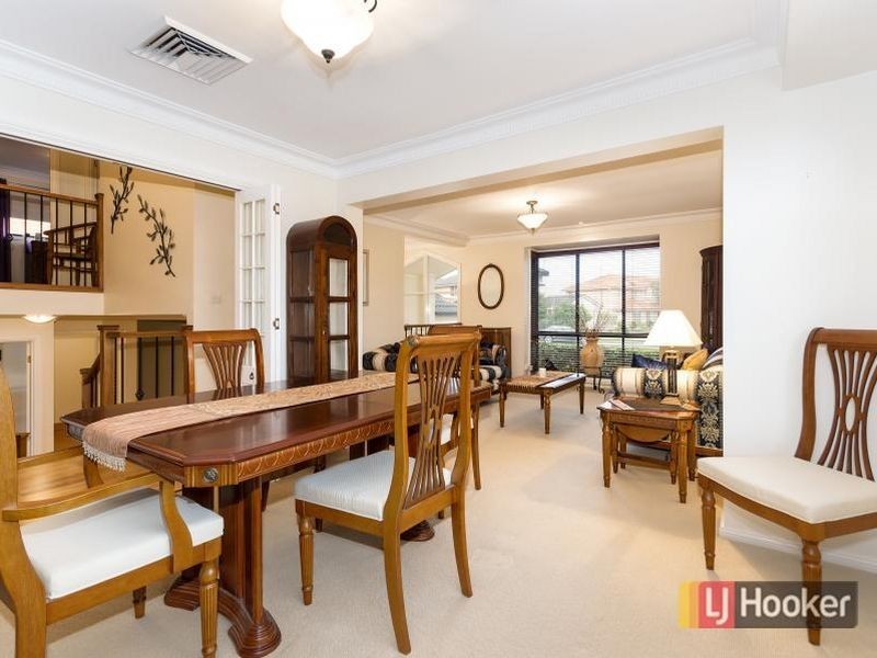 32 Fintry Court, Kellyville NSW 2155