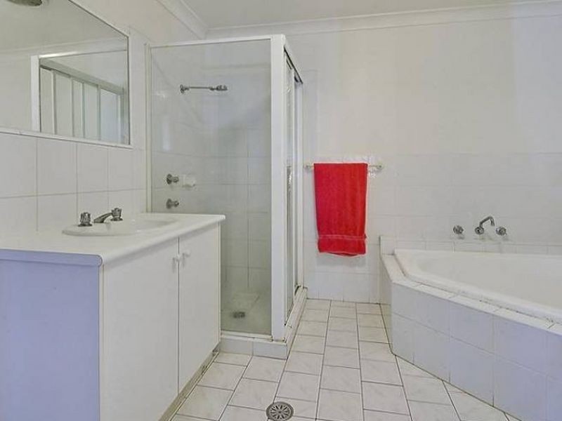 5/3 Elabana Cr, Castle Hill NSW 2154