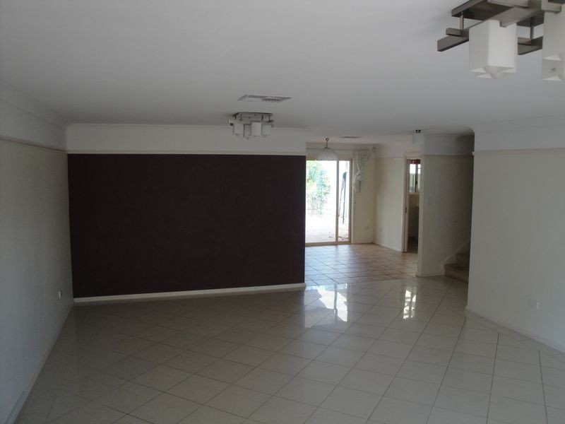 106a Delaney Drive, Baulkham Hills NSW 2153