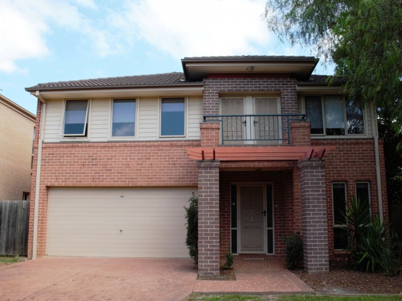 92 Phoenix Ave, Beaumont Hills NSW 2155