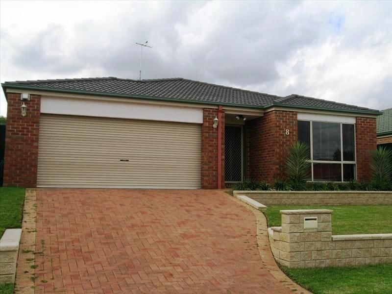 8 Dakota Court, Stanhope Gardens NSW 2768