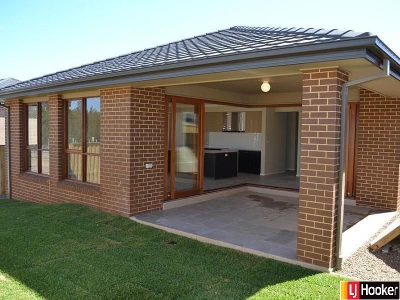 6 Lusitano Street, Rouse Hill NSW 2155