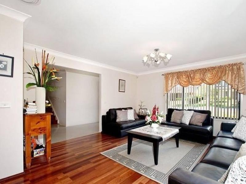 21 Marsden Ave, Kellyville NSW 2155