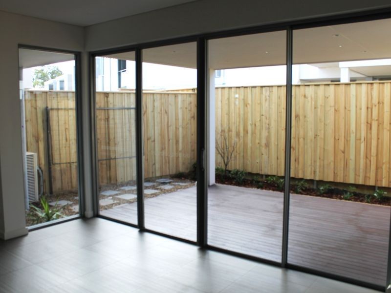 64 Central Park Avenue, Baulkham Hills NSW 2153