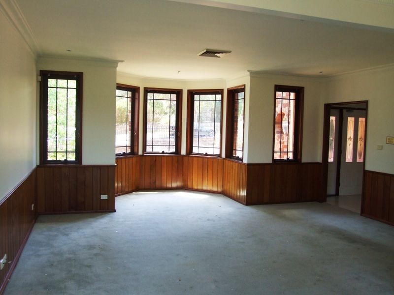 10 Stock Farm Avenue, Bella Vista NSW 2153