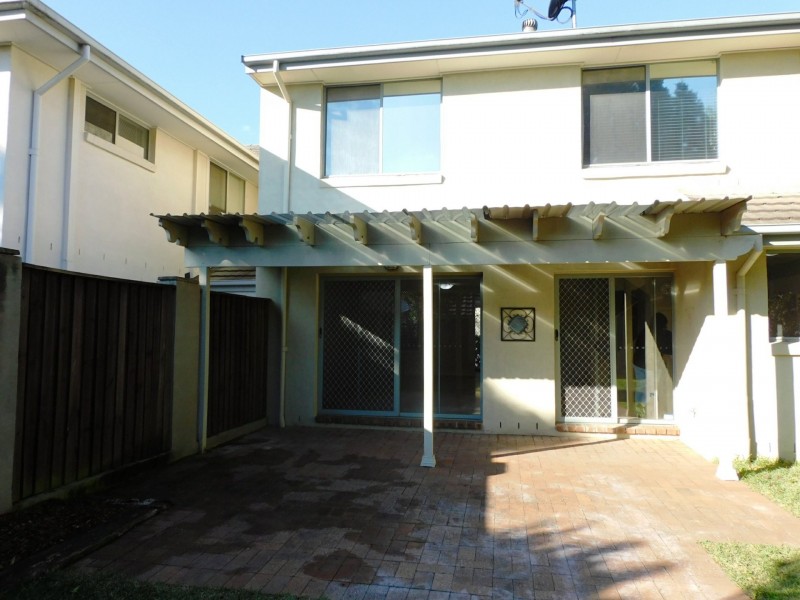 23 Skylark Cct, Bella Vista NSW 2153