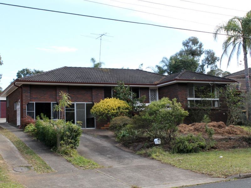 30 Warumbui Ave, Baulkham Hills NSW 2153