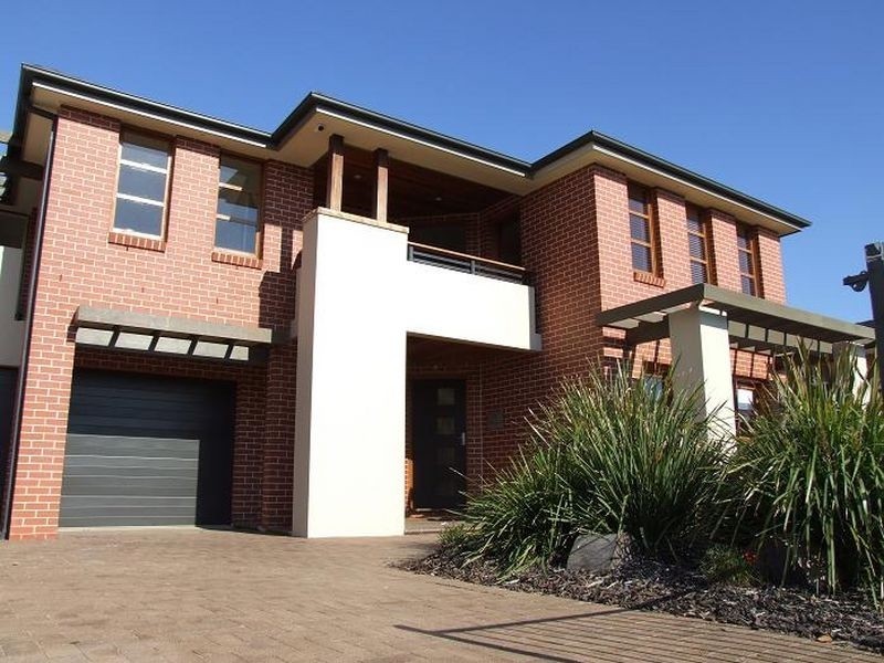 15a Rothwell Circuit, Glenwood NSW 2768