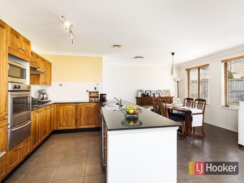 19 Valenti Crescent, Kellyville NSW 2155