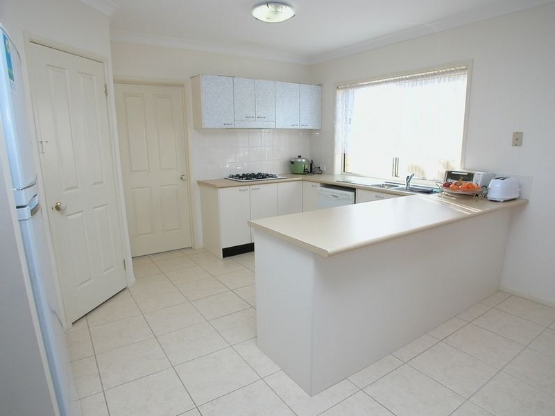 11 Summit Court, Glenwood NSW 2768