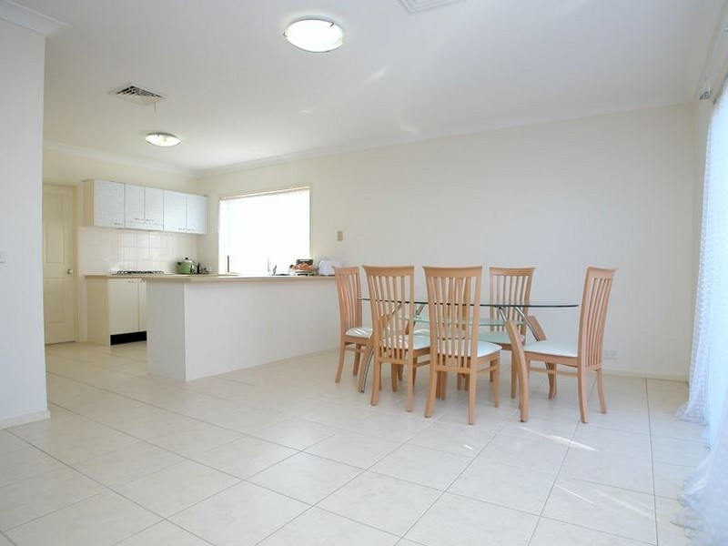 11 Summit Court, Glenwood NSW 2768