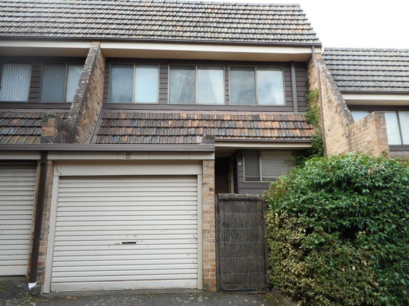 8/2 Cross Street, Baulkham Hills NSW 2153