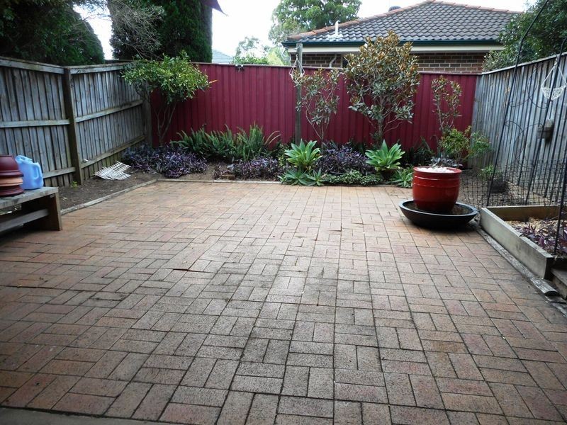 8/2 Cross Street, Baulkham Hills NSW 2153